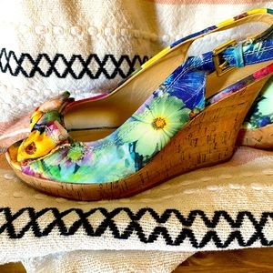 CL by Laundry Floral Wedges
